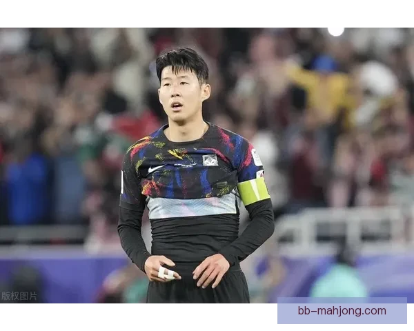 孙兴慜行使热刺合同一年优先续约权选择留队球队未来与核心共进退